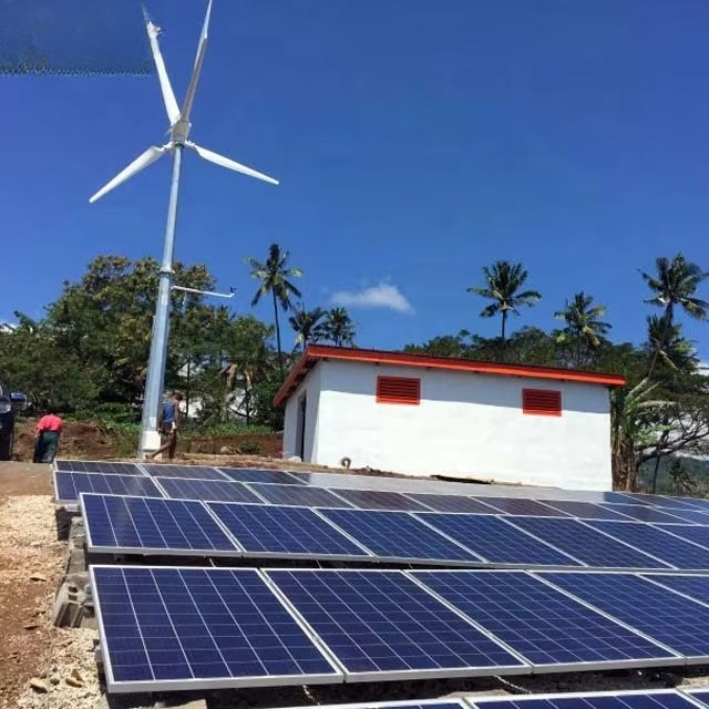 Solar Panel System 10Kw - Turbina aerogeneradora de 5KW y paneles